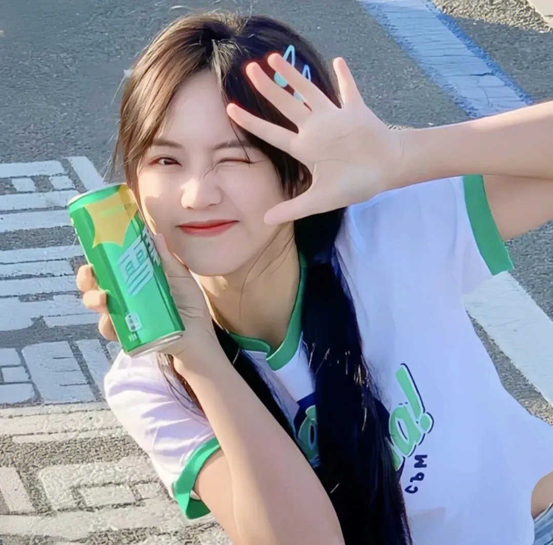 彩凤笙歌
